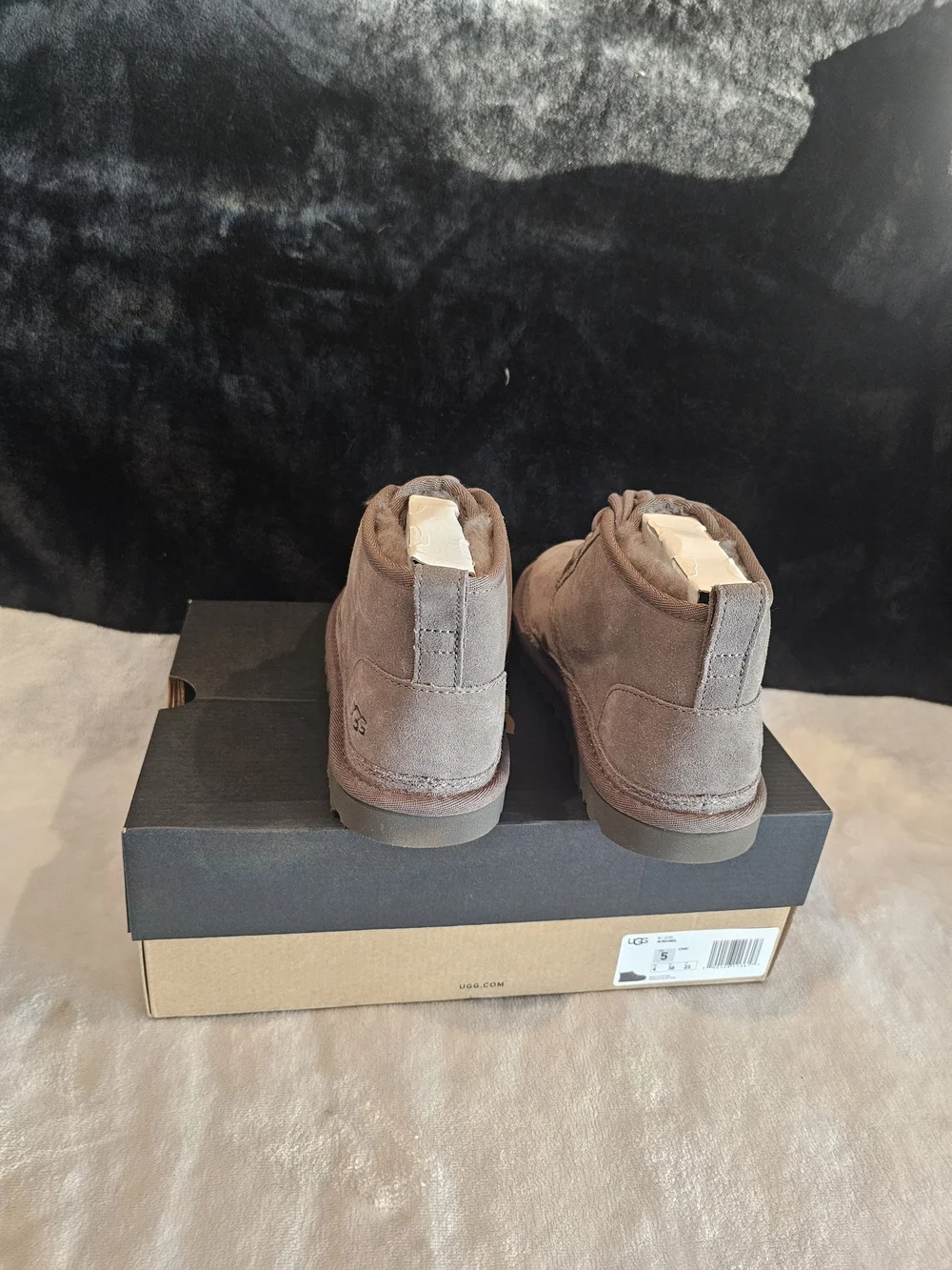 UGG Big Kids Suede Chukka Boots in Charcoal